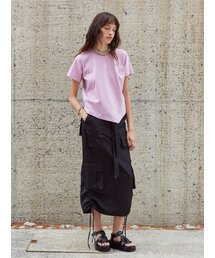 MUSEE（ミューゼ）の「LILY Side String Belted Satin Cargo Long Skirt-Black（スカート）」