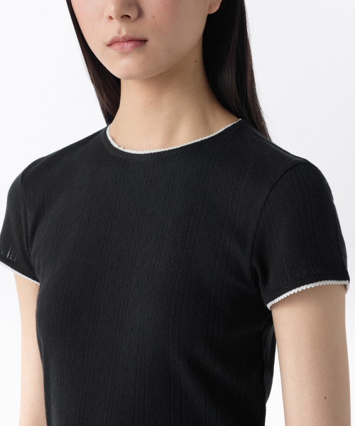 MUSINSA STANDARD WOMAN（ムシンサスタンダードウーマン）の「ウィメンズポインテールレースクルーネックTシャツ[ブラック]（Tシャツ/カットソー・レディース・その他・SMALL/MEDIUM/LARGE/X-SMALL/X-LARGE）」の3枚目の写真