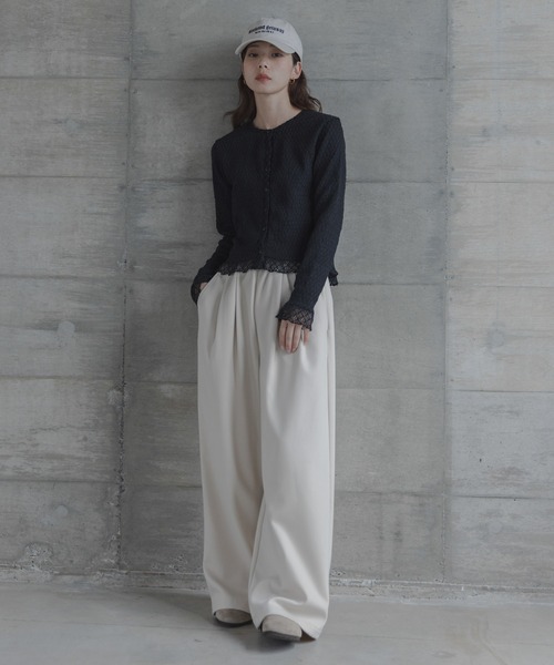 URBAN RESEARCH Sonny Label(アーバンリサーチサニーレーベル)の「レースシャーリングフリルカットソー(Tシャツ/カットソー・レディース・ブラック/ホワイト系その他・FREE)」の15枚目の写真