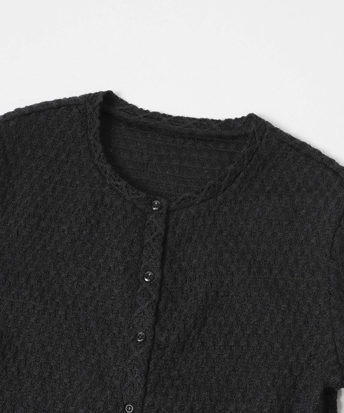 URBAN RESEARCH Sonny Label(アーバンリサーチサニーレーベル)の「レースシャーリングフリルカットソー(Tシャツ/カットソー・レディース・ブラック/ホワイト系その他・FREE)」の19枚目の写真