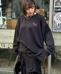 Mavie..7（メヴィセットゥ）の「【Mavie..7】アソートカラー胸刺繍スウェットプルオーバー（スウェット）」