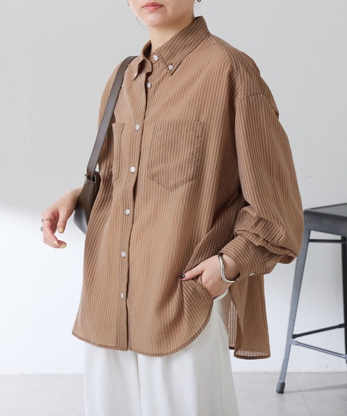 COLLAGE GALLARDAGALANTE（コラージュガリャルダガランテ）の「バックスリムシアストシャツ（シャツ/ブラウス・レディース・ブラウン/ライトグレー・FREE）」の13枚目の写真