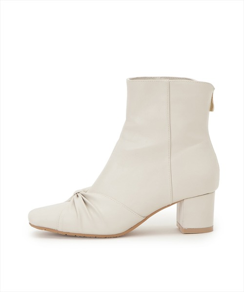 WILLSELECTION（ウィルセレクション）の「フロントリボンショートブーツ（ブーツ・レディース・アイボリー/ブラック・SMALL/LARGE/MEDIUM）」の12枚目の写真