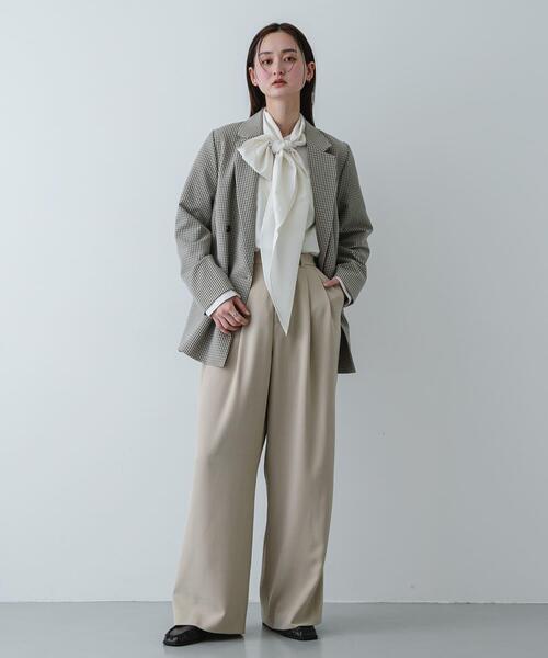 SENSE OF PLACE by URBAN RESEARCH（センスオブプレイスバイアーバンリサーチ）の「『イージーケア』ボウタイリボンブラウス（シャツ/ブラウス・レディース・アイボリー/ピンク系その他/ブルー系その他・ONE）」の5枚目の写真