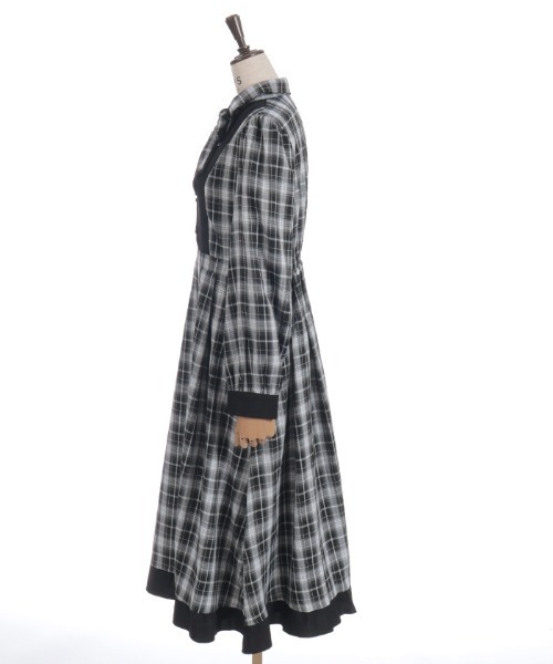 axes femme(アクシーズファム)の「チェック切替シャツワンピース(ワンピース・レディース・ブラック/ベージュ/ピンク・MEDIUM)」の15枚目の写真