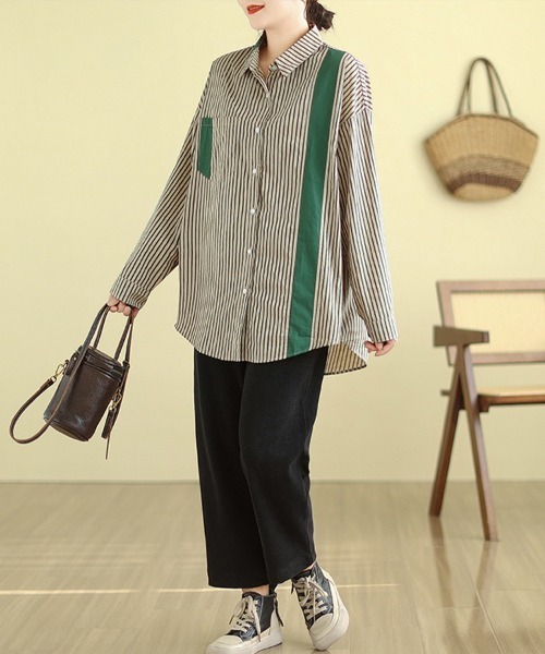 ONEP STAR(ワンピスター)の「配色切替×ストライプシャツ(シャツ/ブラウス・レディース・ブルー/グリーン・X-LARGE/LARGE/MEDIUM)」の11枚目の写真