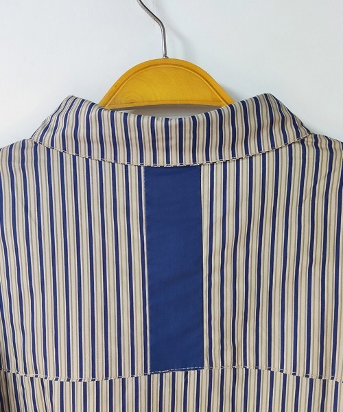 ONEP STAR(ワンピスター)の「配色切替×ストライプシャツ(シャツ/ブラウス・レディース・ブルー/グリーン・X-LARGE/LARGE/MEDIUM)」の13枚目の写真