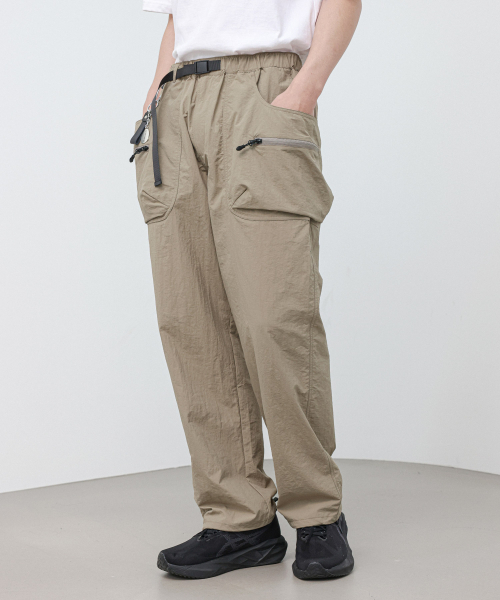 MODERMENT（モダーメント）の「[ナイロン] ベルト付きテックカーゴストリングパンツ [ブラック]（スウェットパンツ・レディース・その他・LARGE/MEDIUM/X-LARGE）」の7枚目の写真