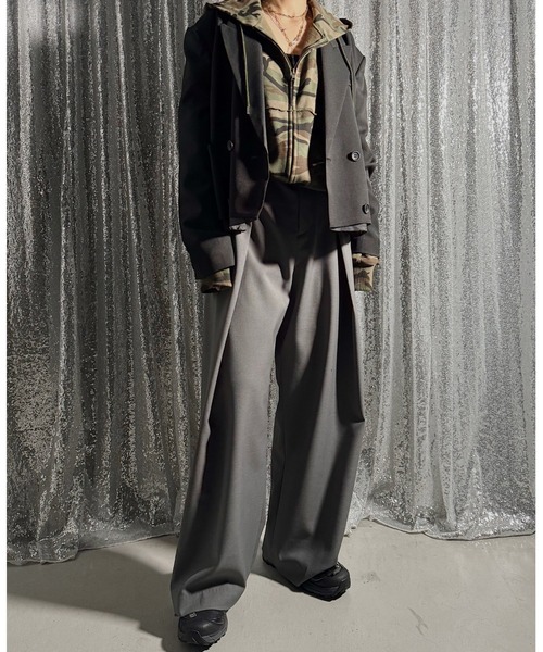 PROVOKE （プロヴォーク）の「SUSPENDERS TUCK PANTS（スラックス・レディース・グレー・FREE）」の3枚目の写真