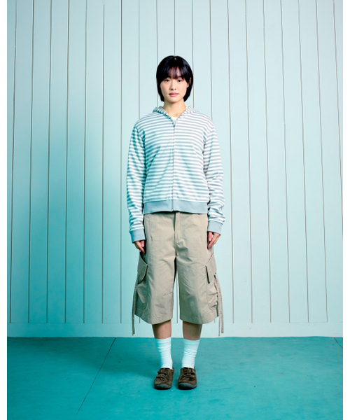 THECOLDESTMOMENT(ザコールデストモーメント)の「TCM reversible stripe hooded zip-up (beige)(パーカー・レディース・その他・SMALL/MEDIUM/LARGE)」の13枚目の写真