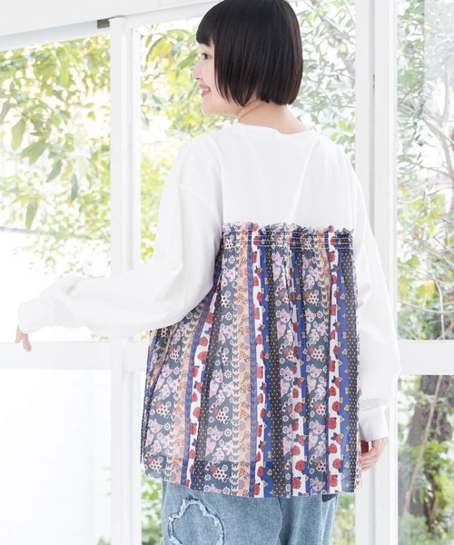 ScoLar（スカラー）の「161638：ストライプ総柄ソフトチュール切替プルオーバー（Tシャツ/カットソー・レディース・オフホワイト/ブラック・M）」の7枚目の写真