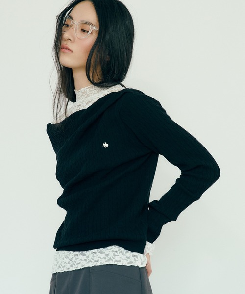 POLO BCS（ポロ ビーシーエス）の「【POLO BCS】ケーブルドレープトップス/WEB限定カラー（ニット/セーター・レディース・イエロー/ネイビー/オフホワイト/ブラック・FREE）」の3枚目の写真