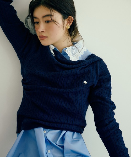 POLO BCS（ポロ ビーシーエス）の「【POLO BCS】ケーブルドレープトップス/WEB限定カラー（ニット/セーター・レディース・イエロー/ネイビー/オフホワイト/ブラック・FREE）」の5枚目の写真
