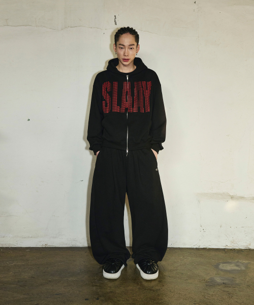 SCALLYWAG（スカリーワグ）の「スモールロゴマルチタックカーブドスウェットパンツ[ブラック]（スウェットパンツ・レディース・その他・MEDIUM/LARGE）」の2枚目の写真