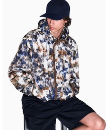 ARMANI EXCHANGE（アルマーニエクスチェンジ）の「【A|X アルマーニ エクスチェンジ】オールオーバープリント フーデッドブルゾン（ナイロンジャケット）」