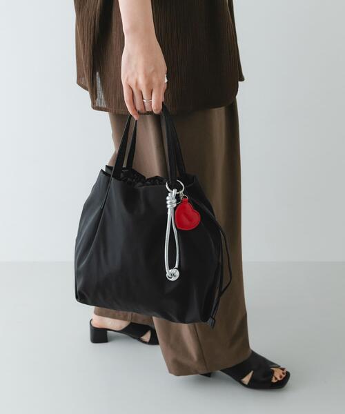 RODE SKO（ロデスコ）の「ウォーターレペレントミニショルダー（ショルダーバッグ・レディース・ライトグレー/ベージュ/ブラック/グレー・ONE）」の11枚目の写真