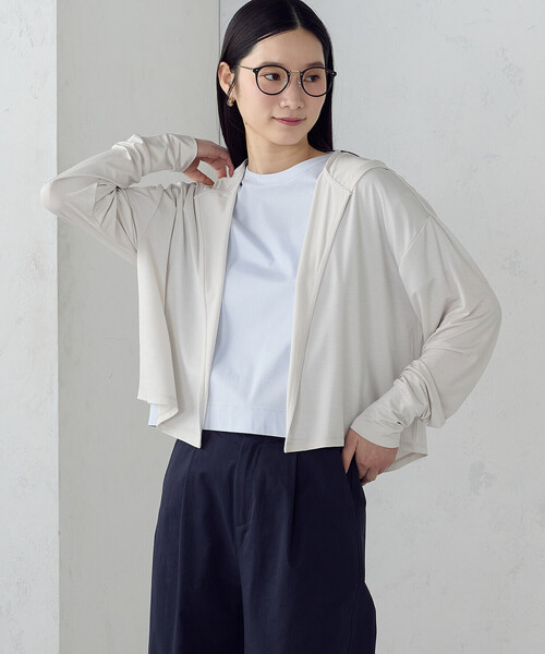 COMME CA ISM（コムサイズム）の「【接触冷感･UVカット･防シワ】着流しフーディ（パーカー・レディース・ブラック/ネイビー/ライトグレー・FREE）」の8枚目の写真