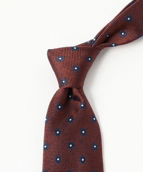 BEAMS F（ビームスエフ）の「シルク フラワー小紋柄 ジャカード ネクタイ（ネクタイ・メンズ・ネイビー/オレンジ・ONE SIZE）」の5枚目の写真