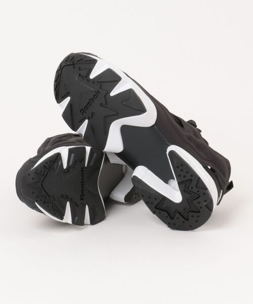 ASBee(アスビー)の「Reebok リーボック INSTAPUMP FURY 94 メンズスニーカー(インスタポンプフューリー94) 120737 100211657 ブラック/ブラック/ホワイト(スニーカー・メンズ・ブラック×ホワイト・27.5cm/27.0cm/26.5cm/26.0cm/28.0cm)」の3枚目の写真