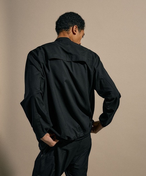 NUMERALS（ヌメラルズ）の「[NUMERALS]MINIRIP ZIP BLOUSON（ブルゾン・メンズ・ブラック・MEDIUM/LARGE）」の6枚目の写真