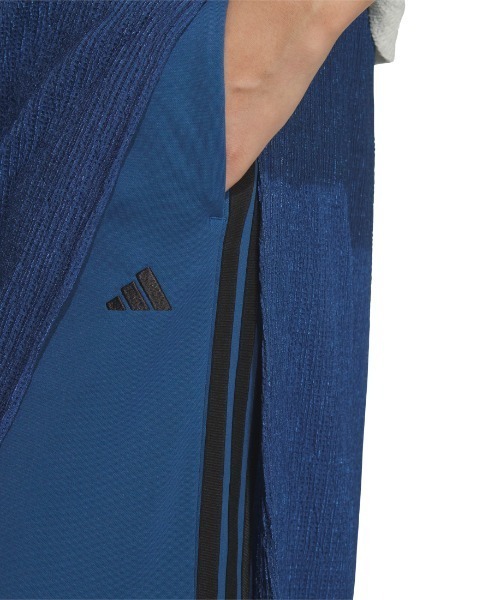 adidas(アディダス)の「【別注】アディダス adidas SOFTLUX シアー レギュラーフィット スカート 限定コラボ(スカート・レディース・ブラック/オフホワイト/コバルトブルー・S/M/L/XL)」の8枚目の写真