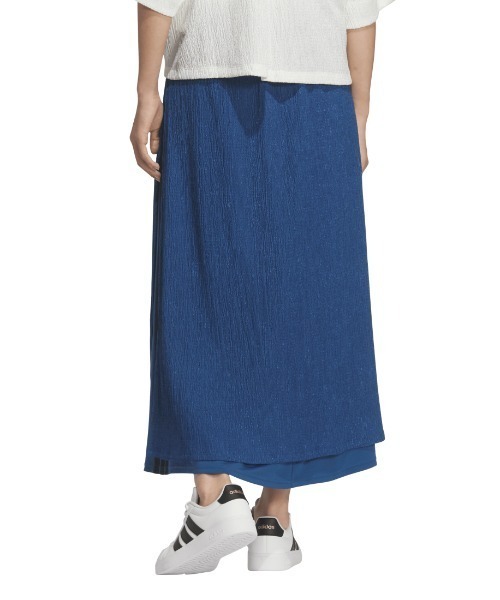 adidas(アディダス)の「【別注】アディダス adidas SOFTLUX シアー レギュラーフィット スカート 限定コラボ(スカート・レディース・ブラック/オフホワイト/コバルトブルー・S/M/L/XL)」の10枚目の写真