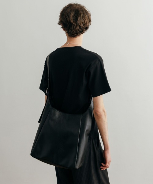 セール】【LURAKU】Synthetic Leather Big Shoulder Bag