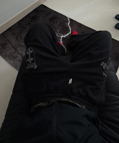 IDWS(アイドンワナセル)の「Cross Layered Sweat Pants Black(スウェットパンツ・レディース・その他・1/2/0)」の10枚目の写真