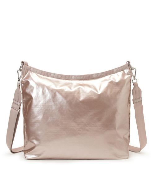 LeSportsac（レスポートサック）の「MEDIUM ZIP SHOULDER ローズゴールドシャイン（ショルダーバッグ・レディース・ピンク・FREE）」の4枚目の写真