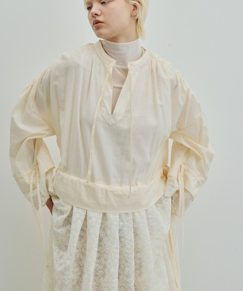 PERNA(ペルナ)の「レーシーチャーチドレス(ワンピース・レディース・アイボリー・MEDIUM/LARGE)」の8枚目の写真