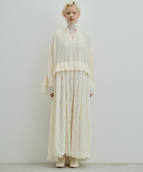 PERNA(ペルナ)の「レーシーチャーチドレス(ワンピース・レディース・アイボリー・MEDIUM/LARGE)」の11枚目の写真