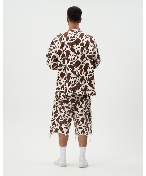 DISCOVERED(ディスカバード)の「COW PRINT DOUBLE KNEE SHORTS(その他パンツ・メンズ・ブラウン/ブラック・SMALL/LARGE)」の12枚目の写真