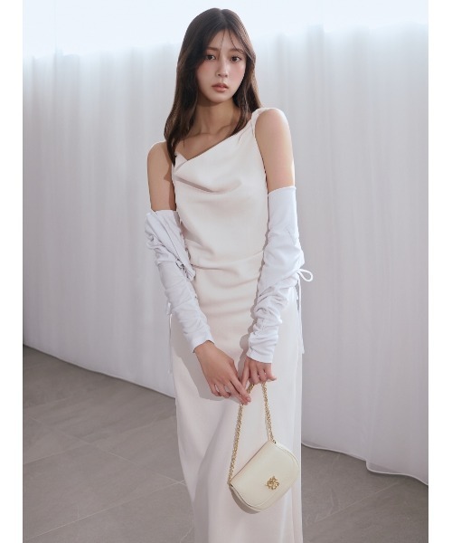 SNIDEL(スナイデル)の「【WEB限定/LUMISHADE】UVボレロカーディガン(カーディガン/ボレロ・レディース・ホワイト/ライトブルー/チャコールグレー/シルバー・F)」の20枚目の写真