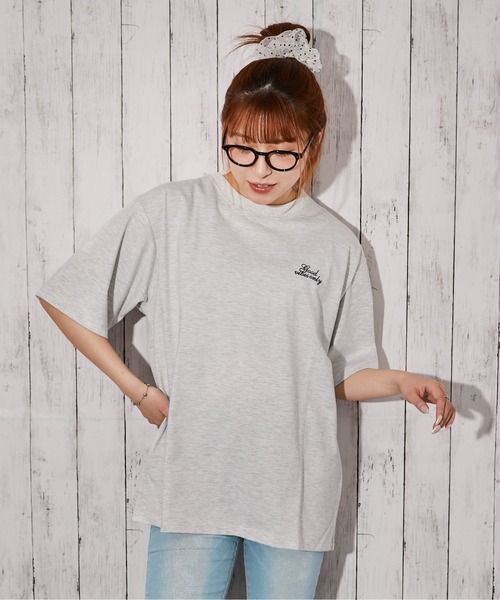 GORGE(ゴージ)の「《チェックハートロゴ》バックプリントTシャツ/ストリート/春夏/全4色(Tシャツ/カットソー・レディース・ネイビー/オフホワイト/チャコール/オートミール・F)」の11枚目の写真