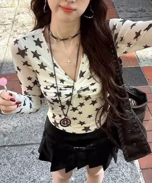 Vipoa(ヴィポア)の「Star print slim top(Tシャツ/カットソー・レディース・ホワイト・FREE)」の8枚目の写真