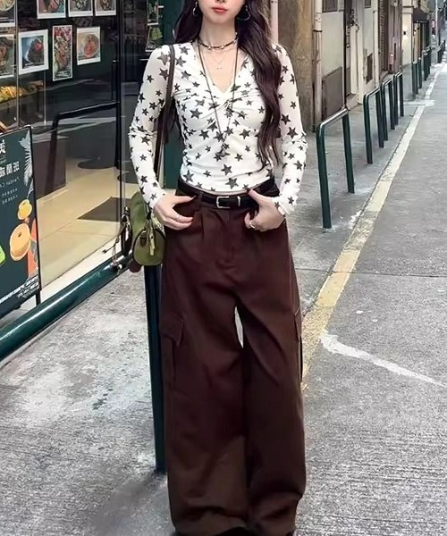 Vipoa(ヴィポア)の「Star print slim top(Tシャツ/カットソー・レディース・ホワイト・FREE)」の5枚目の写真