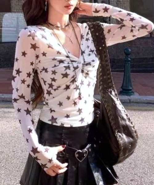 Vipoa(ヴィポア)の「Star print slim top(Tシャツ/カットソー・レディース・ホワイト・FREE)」の3枚目の写真