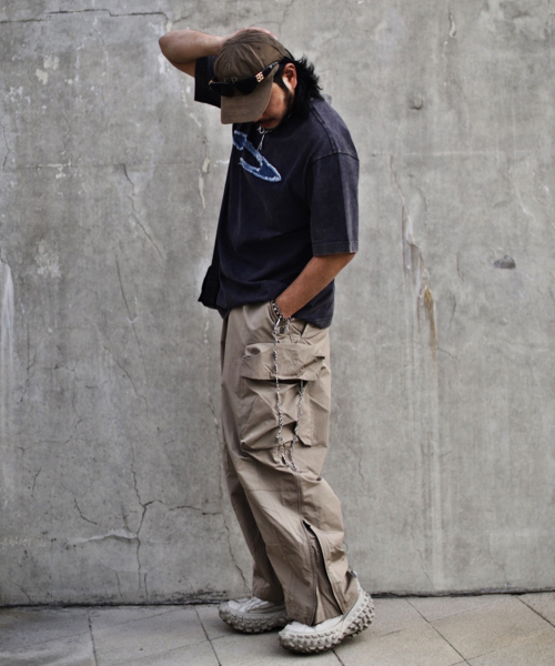 KALAPATTHAR(カラパタール)の「Wide Balloon Ankle Zip Belted Cargo Pants - BEIGE(スウェットパンツ・メンズ・その他・MEDIUM/LARGE/X-LARGE)」の16枚目の写真