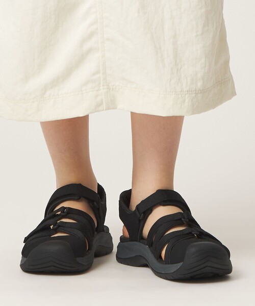 Teva(テバ)の「<TEVA> Tirra Sport CT(サンダル・レディース・ブラック/ブラウン系・23cm/22cm/25cm/24cm/26cm)」の18枚目の写真