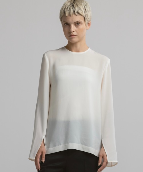 CINOH(チノ)の「BLACK FORMAL MINIMAL SPLIT BLOUSE(シャツ/ブラウス・レディース・アイボリー/ブラック・38/36)」の1枚目の写真