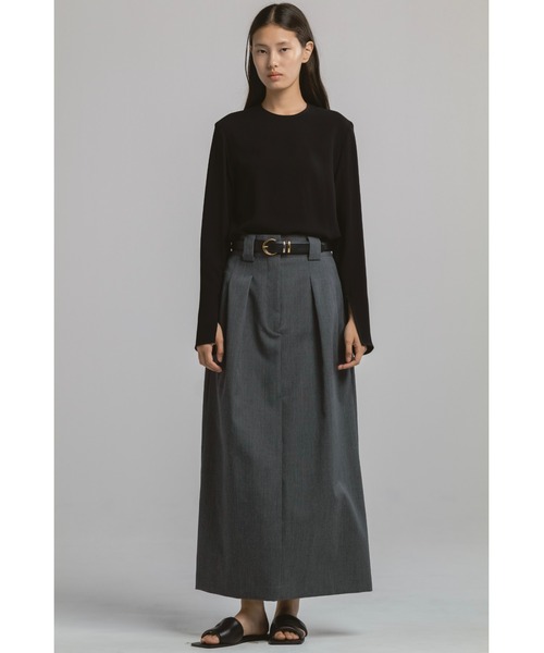 CINOH(チノ)の「BLACK FORMAL MINIMAL SPLIT BLOUSE(シャツ/ブラウス・レディース・アイボリー/ブラック・38/36)」の11枚目の写真