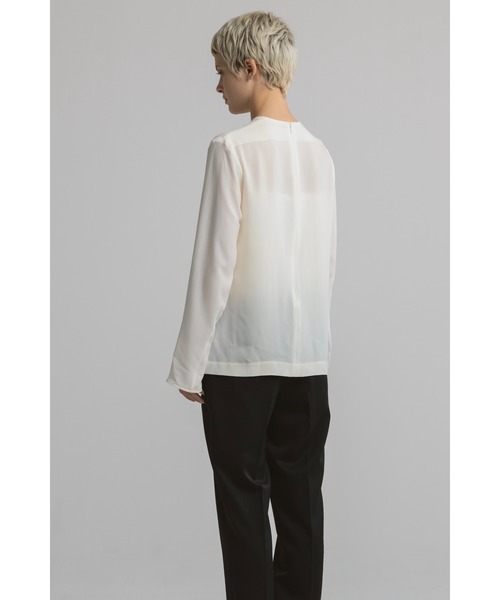 CINOH(チノ)の「BLACK FORMAL MINIMAL SPLIT BLOUSE(シャツ/ブラウス・レディース・アイボリー/ブラック・38/36)」の15枚目の写真