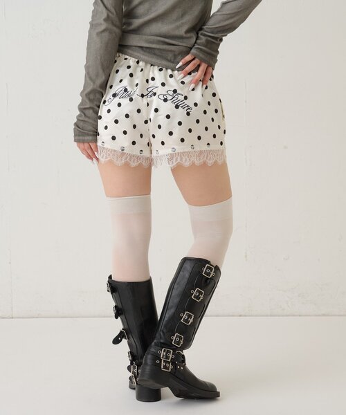 WHO'S WHO gallery（フーズフーギャラリー）の「ドットサテンロゴショーツ（その他パンツ・レディース・ブラック/グレー/オフホワイト・FREE）」の9枚目の写真