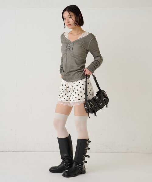 WHO'S WHO gallery（フーズフーギャラリー）の「ドットサテンロゴショーツ（その他パンツ・レディース・ブラック/グレー/オフホワイト・FREE）」の11枚目の写真