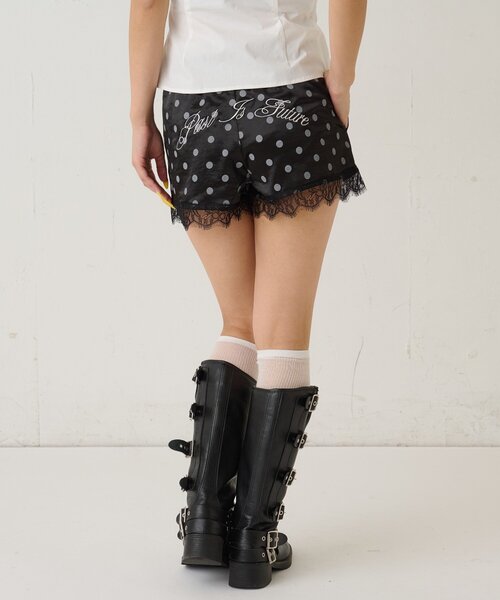 WHO'S WHO gallery（フーズフーギャラリー）の「ドットサテンロゴショーツ（その他パンツ・レディース・ブラック/グレー/オフホワイト・FREE）」の15枚目の写真