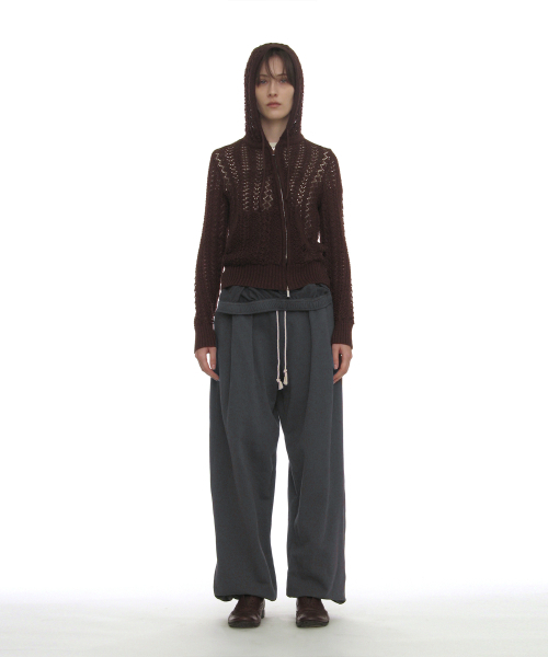 PARTIMENTO WOMEN（パルティメントウィメン）の「フォールドオーバーウエストプリーツスウェットパンツ_チャコール（その他パンツ・レディース・その他・SMALL/MEDIUM）」の2枚目の写真