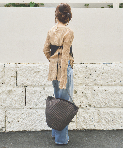 plage（プラージュ）の「JOHNBULL / ジョンブル 別注 FLARE デニム（デニムパンツ・レディース・ブルー・24/25/26）」の14枚目の写真
