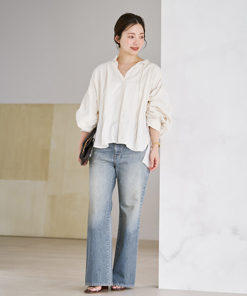 plage（プラージュ）の「JOHNBULL / ジョンブル 別注 FLARE デニム（デニムパンツ・レディース・ブルー・24/25/26）」の18枚目の写真