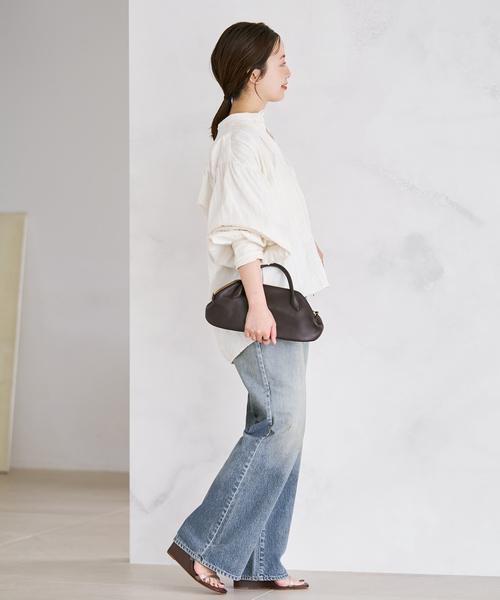 plage（プラージュ）の「JOHNBULL / ジョンブル 別注 FLARE デニム（デニムパンツ・レディース・ブルー・24/25/26）」の19枚目の写真
