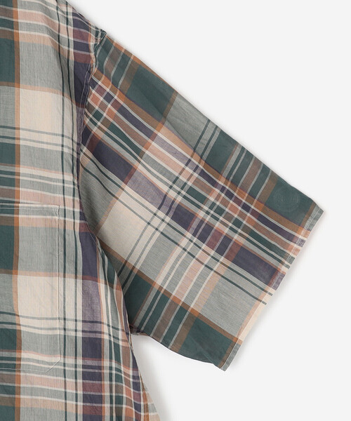Kaptain Sunshine（キャプテン サンシャイン）の「KAPTAIN SUNSHINE | コットンガーゼ 半袖スキッパーシャツ MEN（シャツ/ブラウス・メンズ・グリーン系その他・5/4）」の5枚目の写真